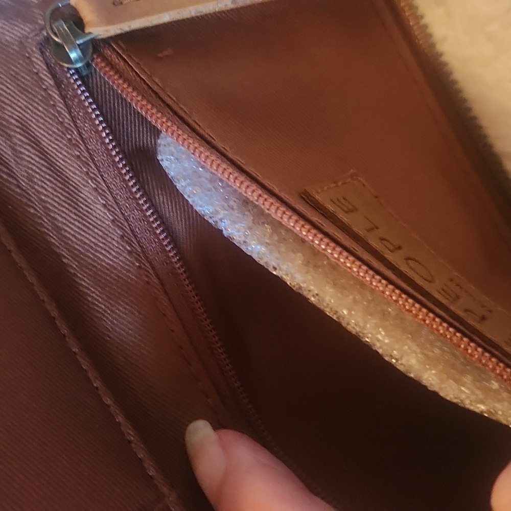 Free People Distressed Vegan Wallet Boho Preloved EUC - Picture 15 of 15